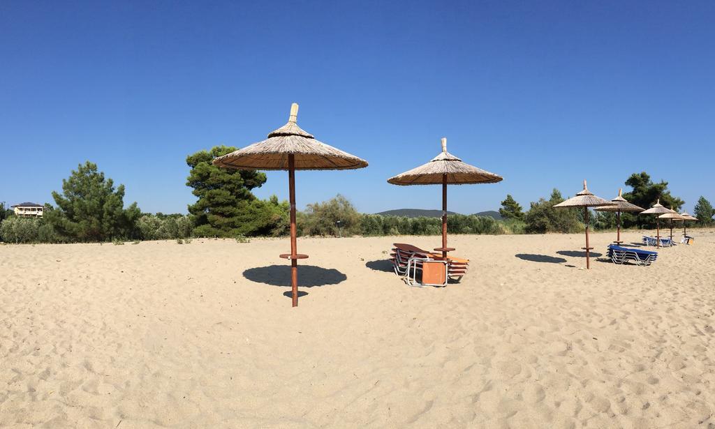 דירות גראקיני Kostas House חדר תמונה