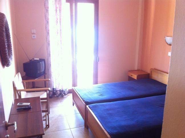 דירות גראקיני Kostas House חדר תמונה